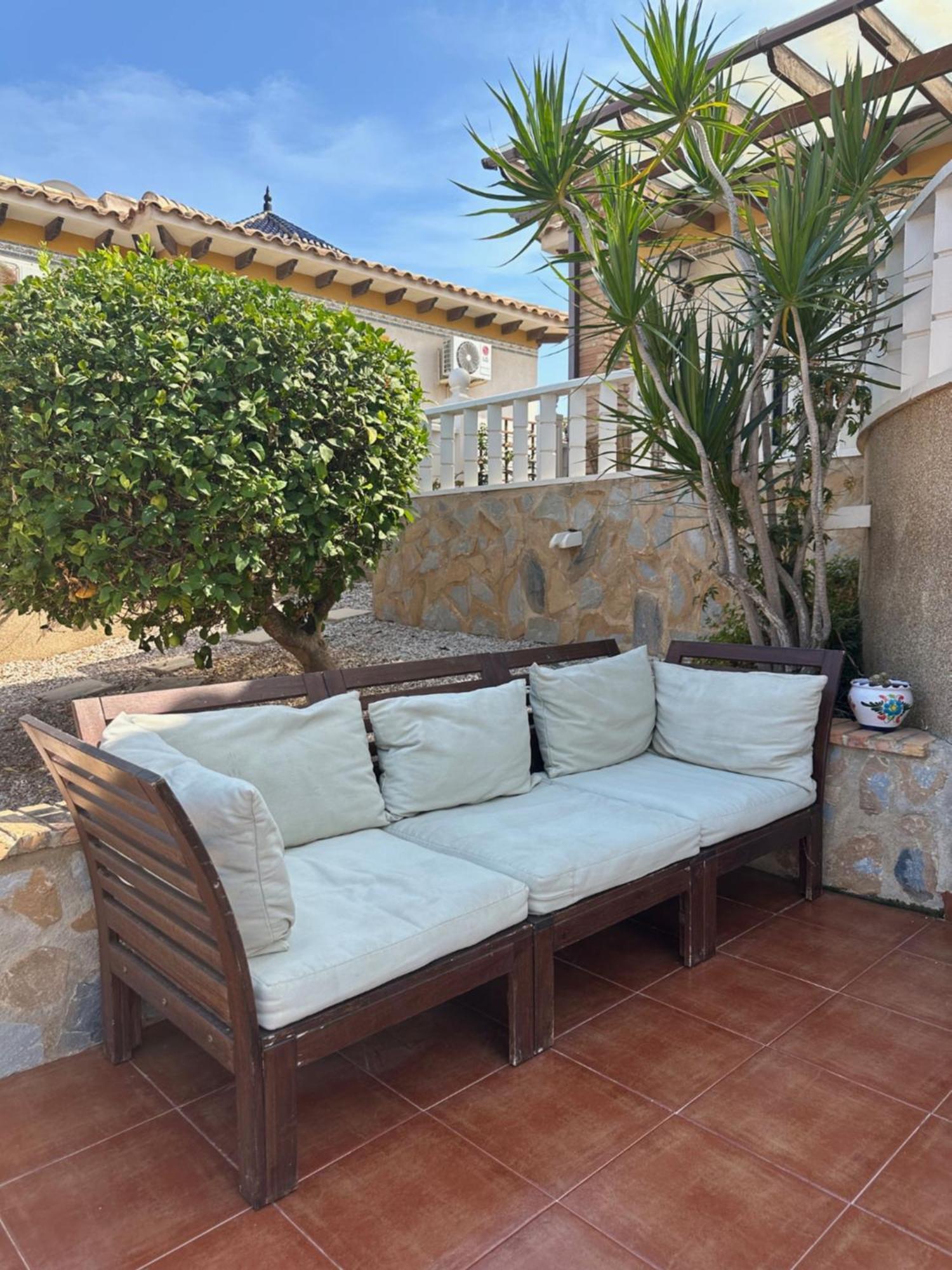 Casa Lilly-Rose, A Beautiful 3 Bedroom Detached Villa A Short Walk To The Villamartin Plaza & Golf Course Exterior photo