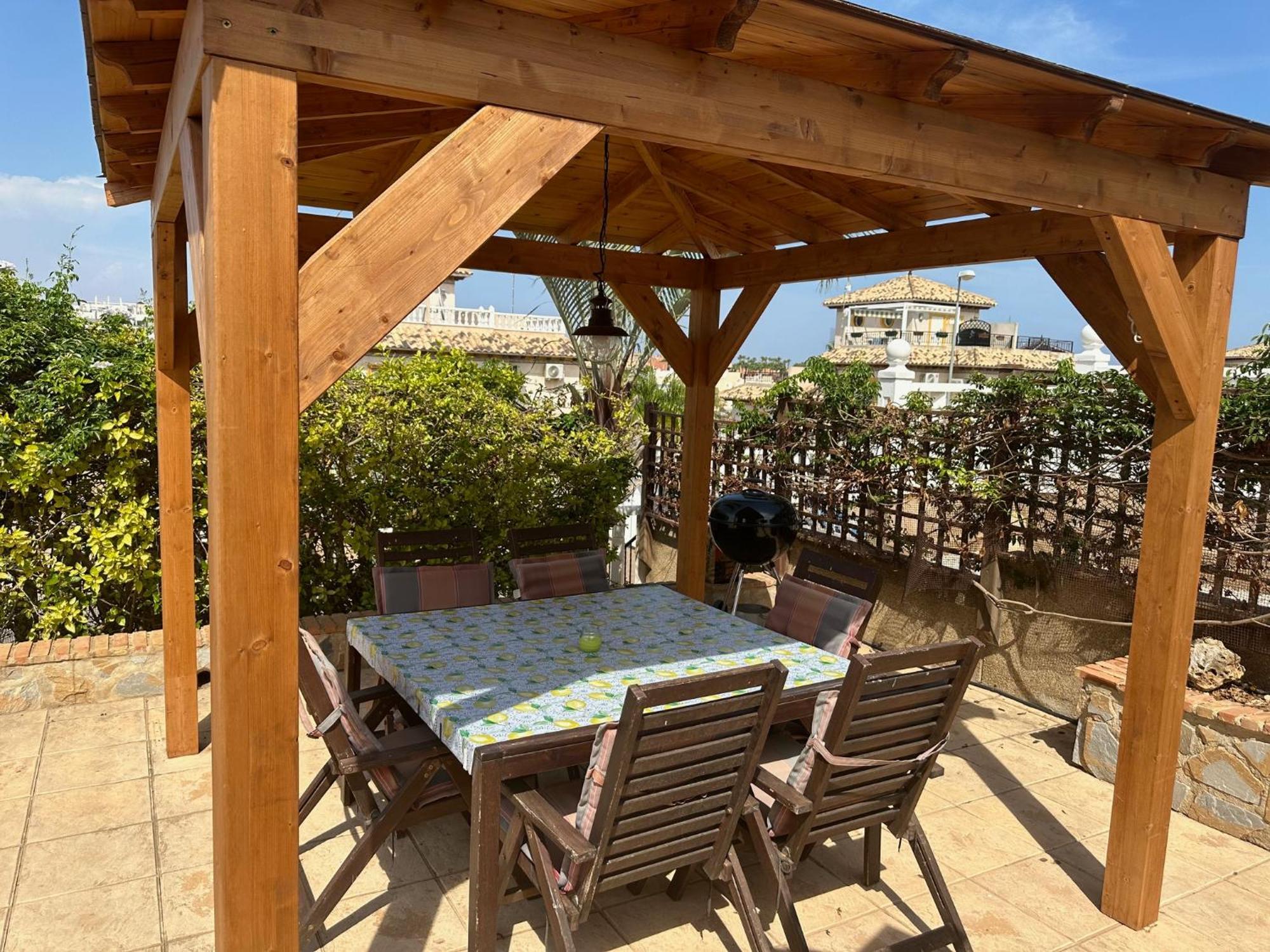 Casa Lilly-Rose, A Beautiful 3 Bedroom Detached Villa A Short Walk To The Villamartin Plaza & Golf Course Exterior photo